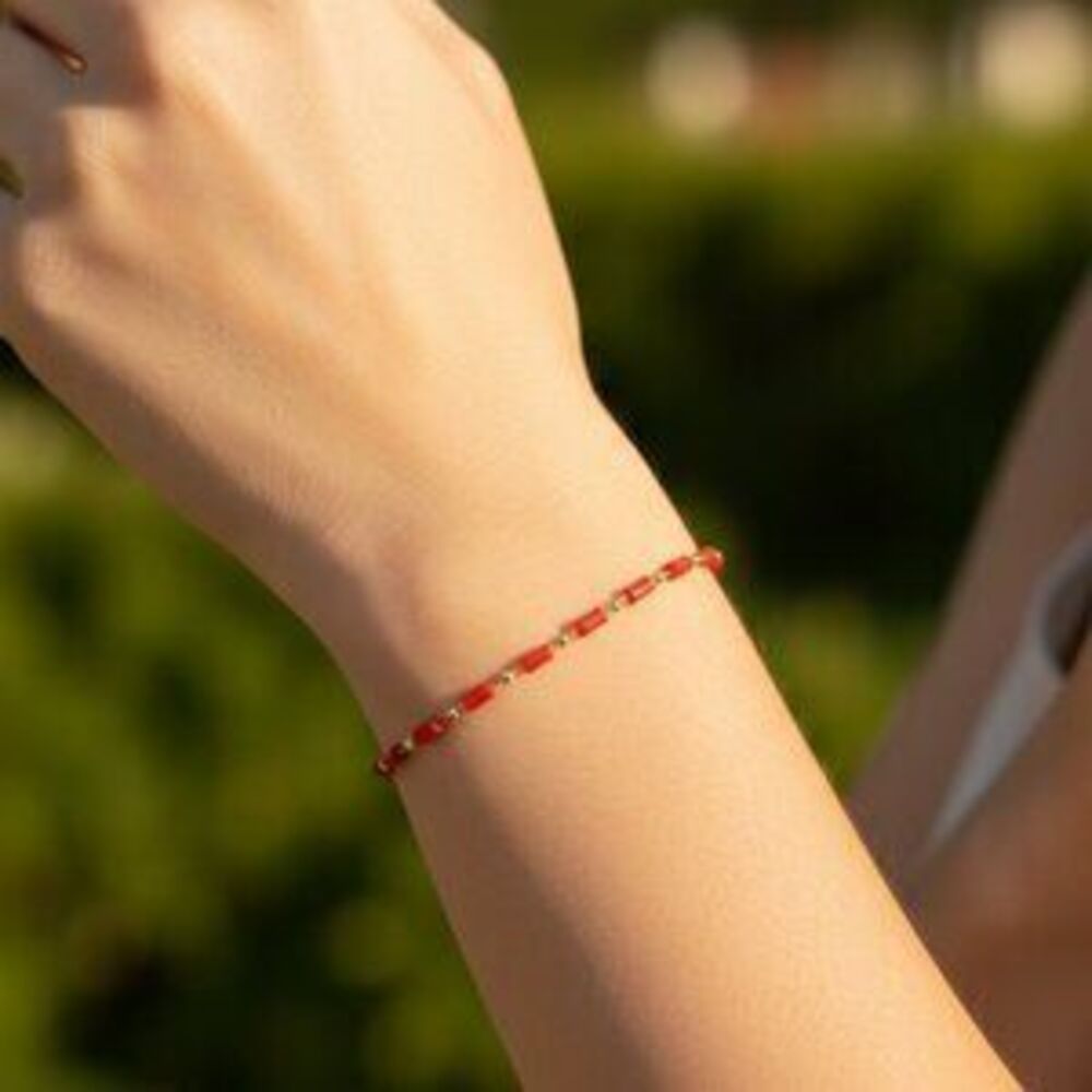 "Elegant & Trendy Bracelet, A Perfect Gift for Women, Thoughtful, EVCH1329